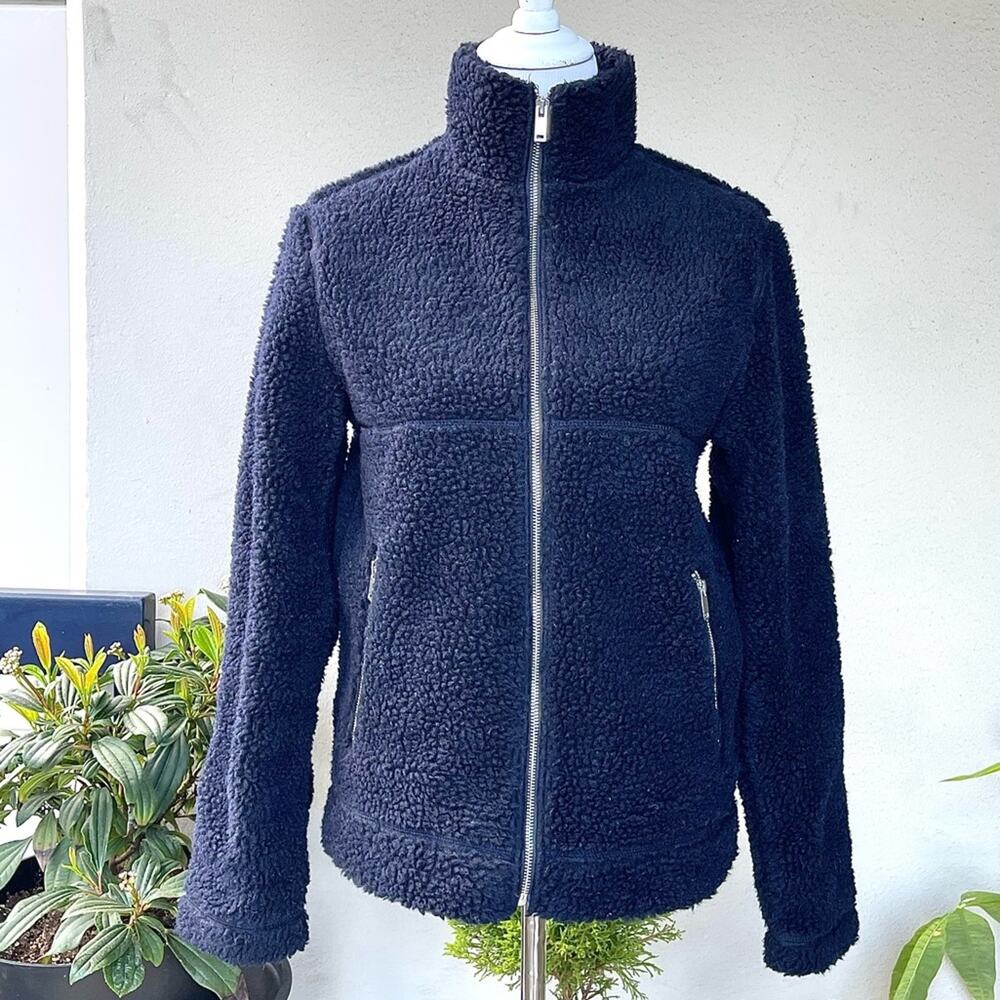 🌿 H&M shepra wool- blend jacket. Size XS 🌿